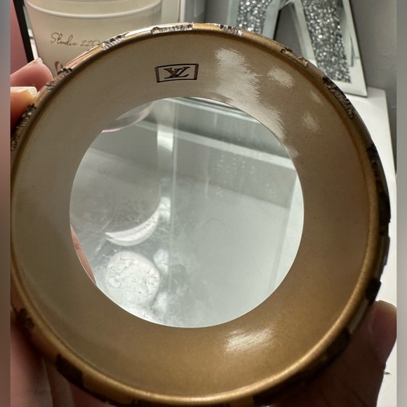 Louis Vuitton Wooden Monogram Bangle - Picture 3 of 4
